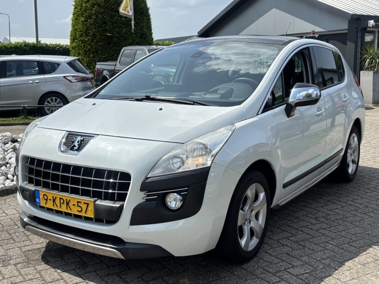Peugeot 3008 - 1.6 Allure 2013 Wit Panodak Trekhaak Dealer Onderhouden - AutoWereld.nl