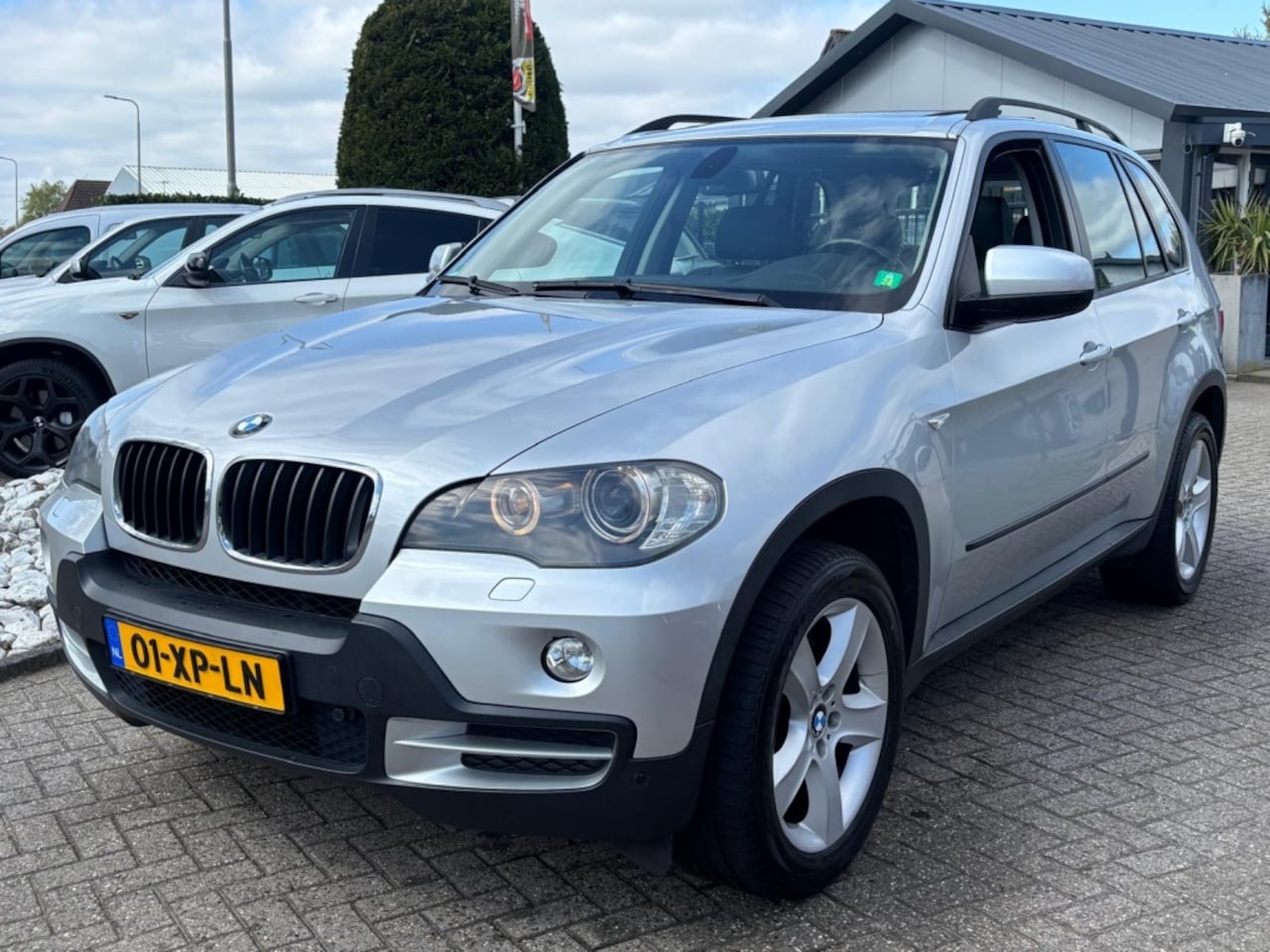 BMW X5 - 3.0I Executive 2007 Youngtimer Panoramadak MOOI - AutoWereld.nl