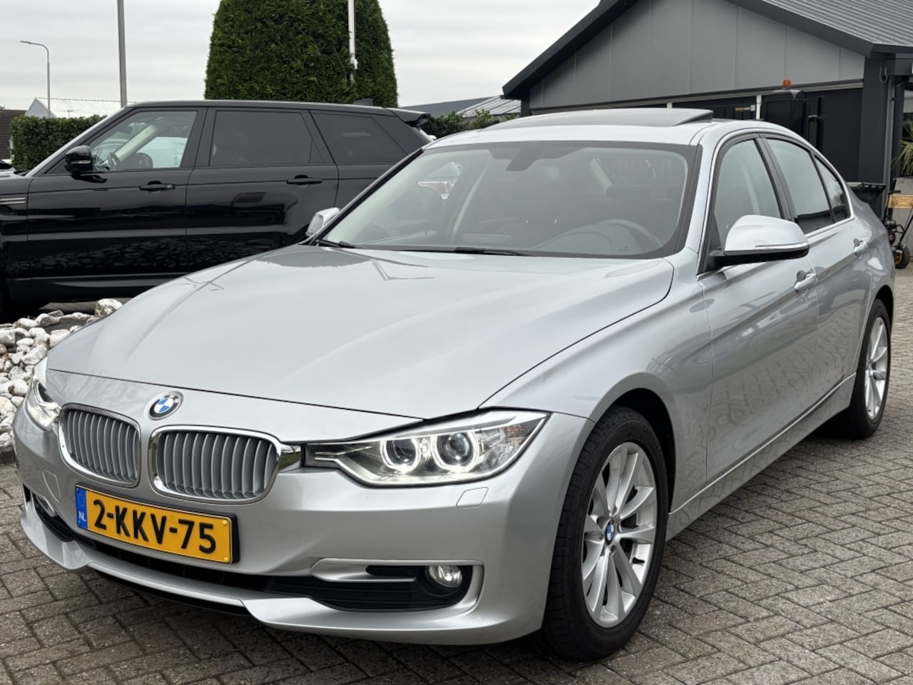 BMW 3-serie - 316i High Exe Sport 2013 NL Auto 1E Eig Schuifdak - AutoWereld.nl