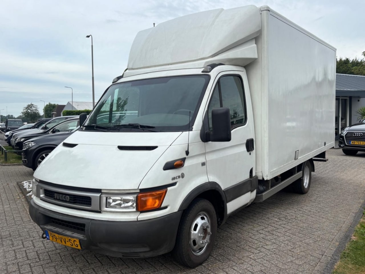 Iveco Daily - 40C11 Bakwagen Meubelbak 2001 Dubbel Lucht - AutoWereld.nl
