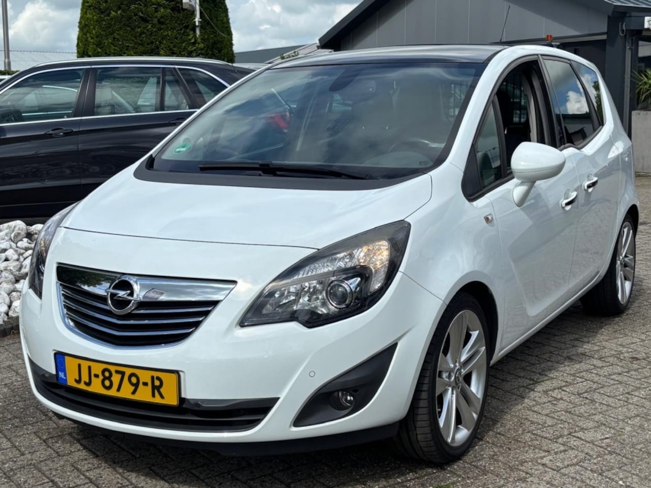 Opel Meriva - 1.4 Turbo Cosmo Sport 2012 Wit Pano Xenon - AutoWereld.nl