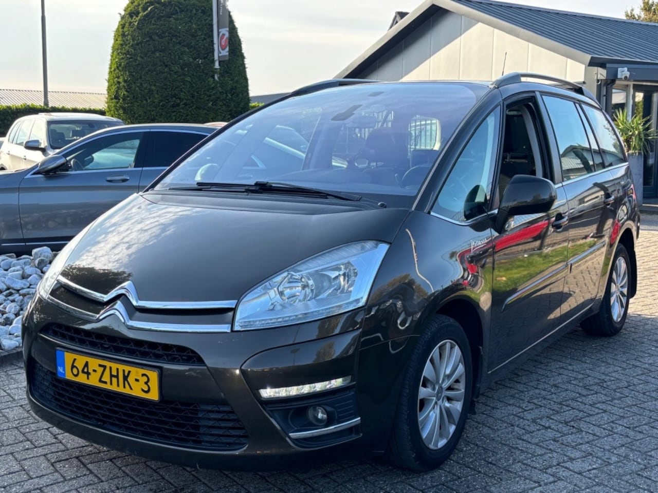 Citroën Grand C4 Picasso - 1.6 Benzine Automaat 7-Persoons 2012 Trekhaak - AutoWereld.nl