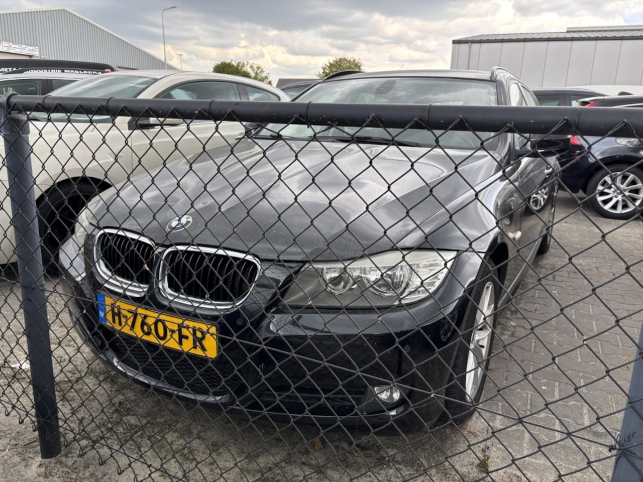 BMW 3-serie Touring - 318i 2012 Zwart EXPORT - AutoWereld.nl