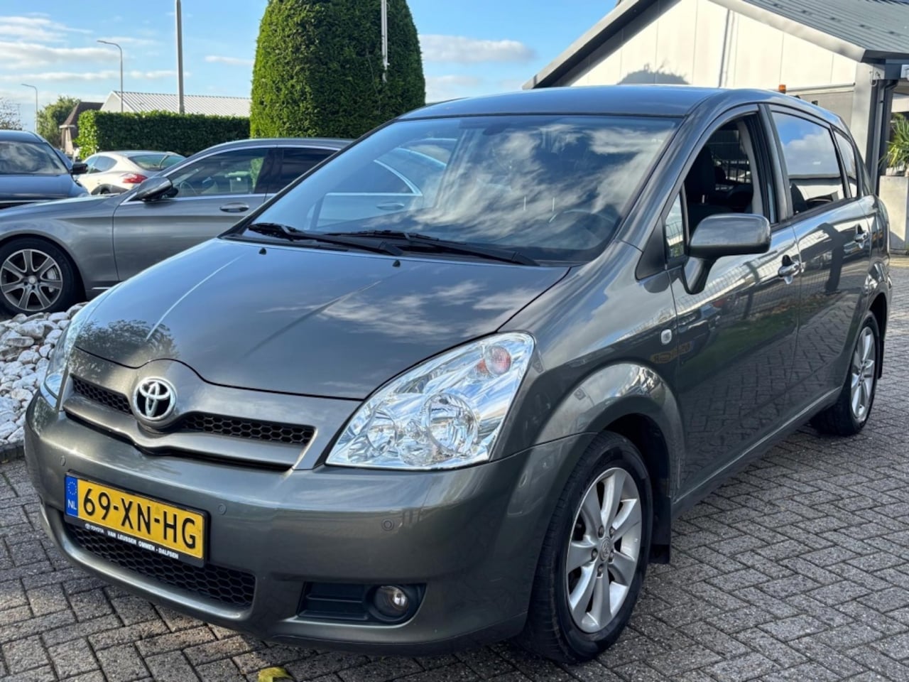 Toyota Verso - 1.8 VVT-i Dynamic Trekhaak 2007 Hoogzitter - AutoWereld.nl