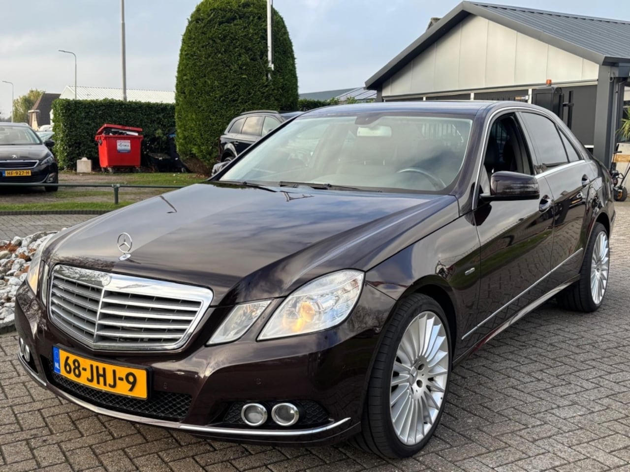 Mercedes-Benz E-klasse - E350 CDI Elegance Sedan 2009 Youngtimer - AutoWereld.nl