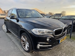 BMW X5 - 3.0D 258PK Diesel 2014 MOTORSCHADE Zwart Ex BPM