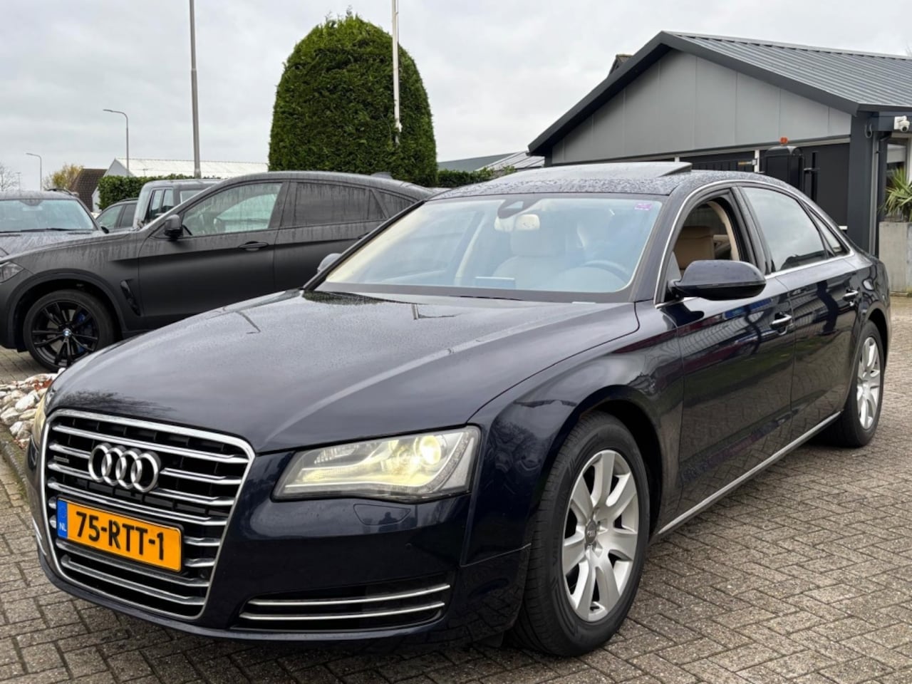 Audi A8 - 3.0 V6 Benzine Quattro 2011 Lang Schuifdak VOL - AutoWereld.nl