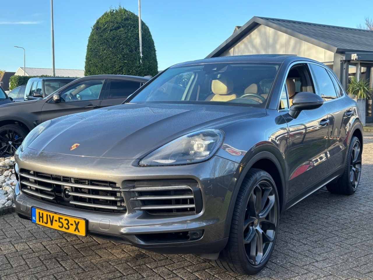 Porsche Cayenne - 3.0 V6 Sport 2018 Panoramdak 22" Velgen - AutoWereld.nl