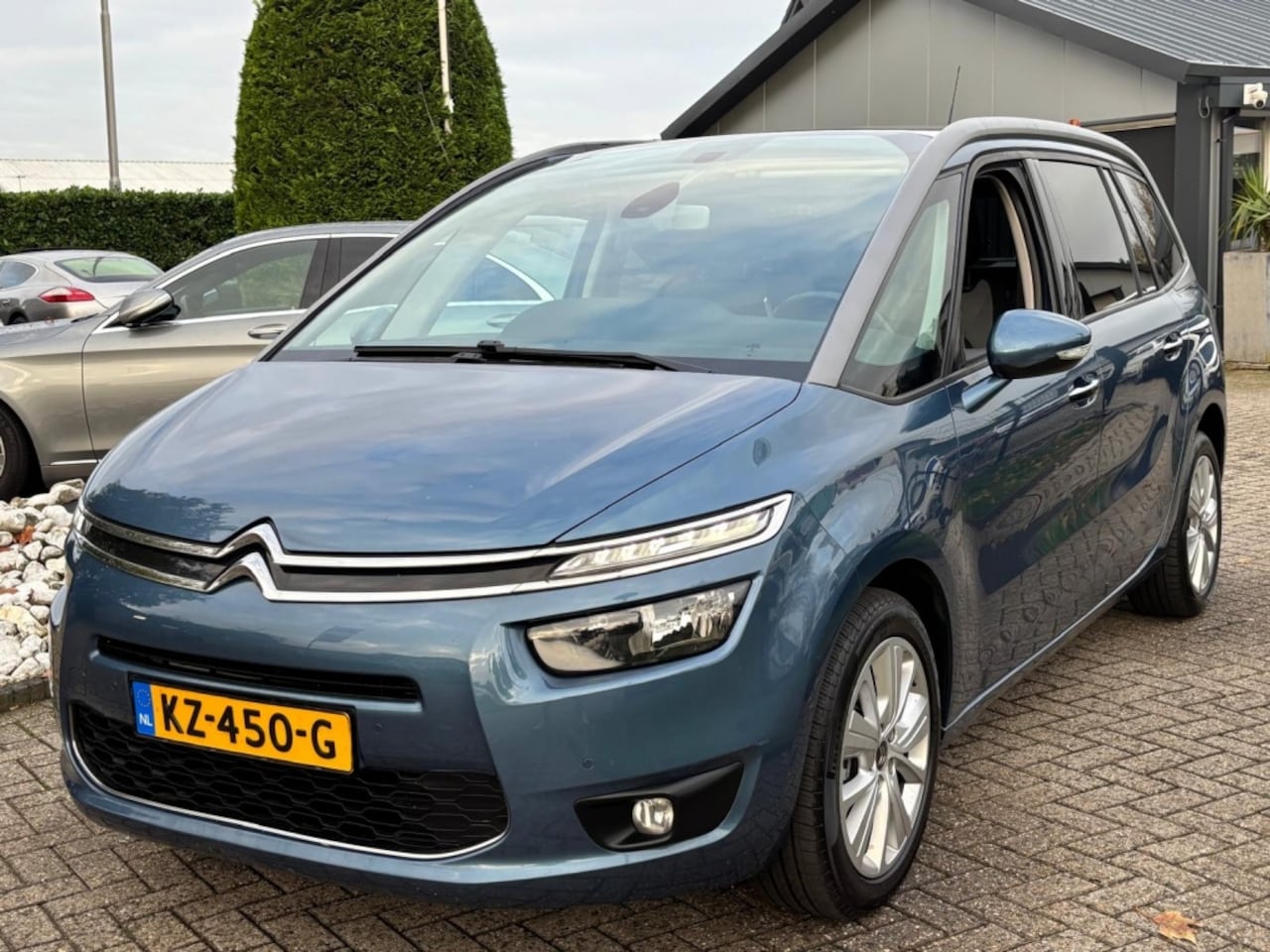 Citroën Grand C4 Picasso - 1.6 Benzine 7-Persoons 2017 Automaat - AutoWereld.nl