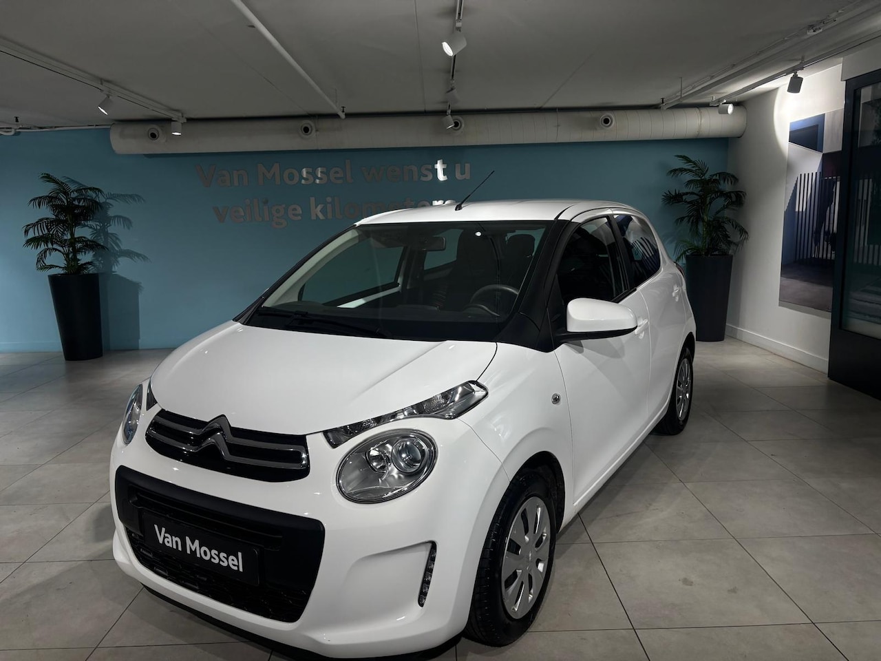 Citroën C1 - 1.0 VTi Feel | Camera | Apple Carplay/Android Auto | Airco - AutoWereld.nl