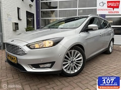 Ford Focus Wagon - 1.5 TDCI Titanium * AUTOMAAT * NAVIGATIE
