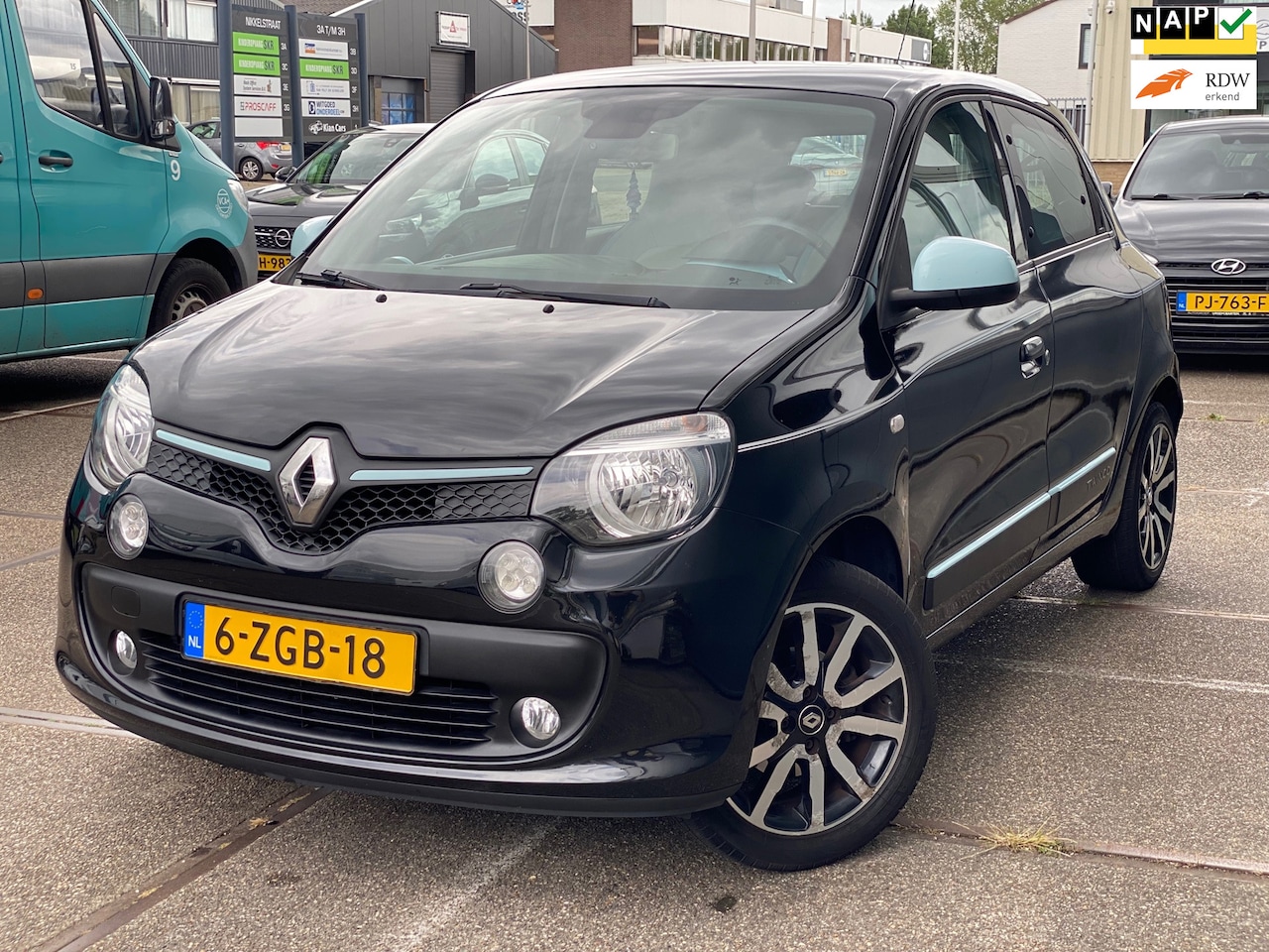 Renault Twingo - 1.0 SCe Dynamique/5drs/ nap/ 2e EIG/ 1jaar apk/ dealeronderhouden/ navi/ pdc/ achteruitcam - AutoWereld.nl