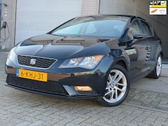 SEAT Leon - 1.4 TSI Style/ FR uitvoering/ nap/ 3e EIG/ dealeronderhouden/ 1jaar apk/ airco/ navi/ pdc/