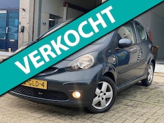 Toyota Aygo - 1.0-12V Sport/3drs/nap/3e EIG/ dealeronderhouden/ 1jaar apk/ airco/ EL-ramen/ zeer nette a