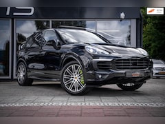 Porsche Cayenne - 3.0 S E-Hybrid|Luchtvering|Pano|Adaptive Cruise|Memory|Carbon Interieur|21'LMV