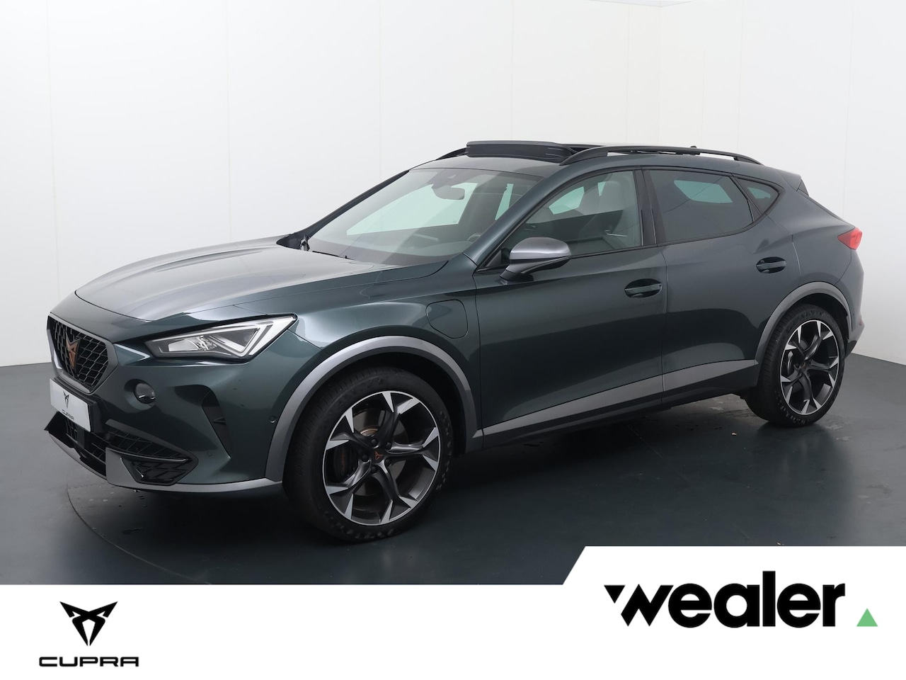 CUPRA Formentor - 1.4 e-Hybrid VZ Performance | 245 PK | SoH 94% | Trekhaak wegklapbaar | Panoramadak | Verw - AutoWereld.nl