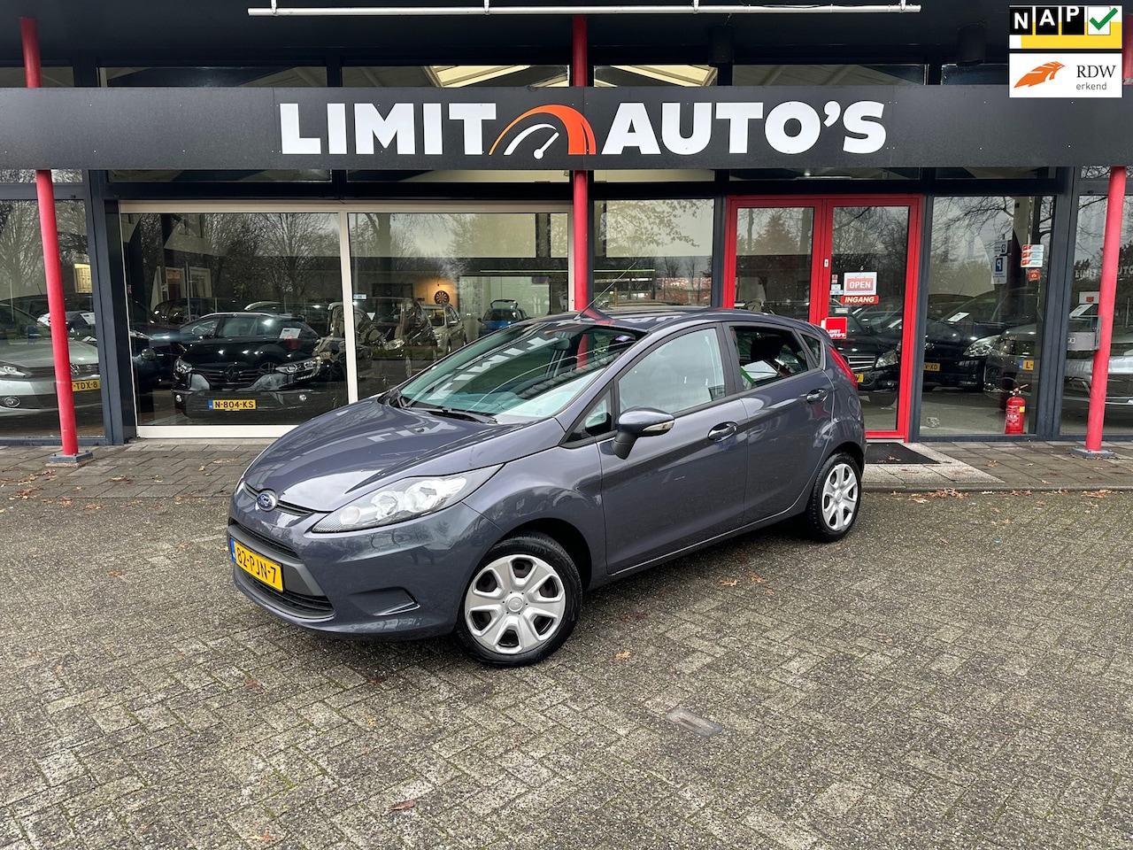 Ford Fiesta - 1.25 Limited Airco/El.ramen/5drs/Nap/Apk - AutoWereld.nl