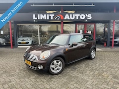 MINI Clubman - 1.6 Cooper Chili Airco/Aut/Leder/Pano/El.ramen/Lmv/Nap/Apk