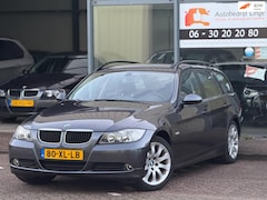 BMW 3-serie - 318i Automaat NAP | Navi | Climate | Cruise | Youngtimer