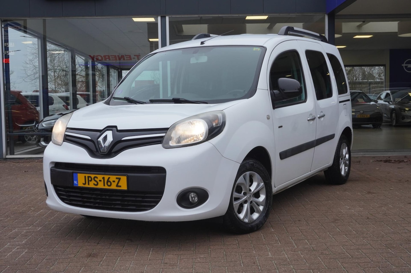 Renault Kangoo Family - 1.2 TCe 5deurs | Airco | Elek. Pakket | LM velgen | Trekhaak| Vol opties | Inruil mogelijk - AutoWereld.nl