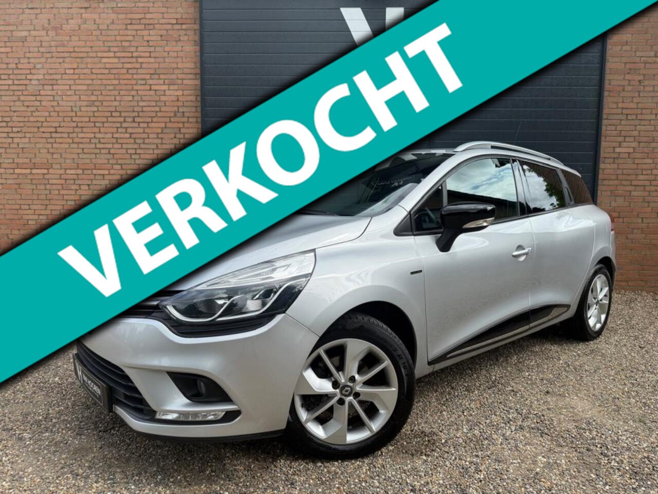 Renault Clio Estate - 0.9 TCe Limited | CRUISE CONTROL | LMV | AIRCO | PDC ACHTER | - AutoWereld.nl