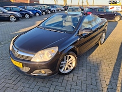 Opel Astra TwinTop - 1.8 Temptation 2007. Airco/Cruise/Trekhaak etc.. APK 12-2026