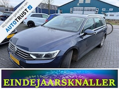 Volkswagen Passat Variant - 1.6 TDI Connected Series NAVI, CLIMA, TREKHAAK, LMV, CRUISE, PDC