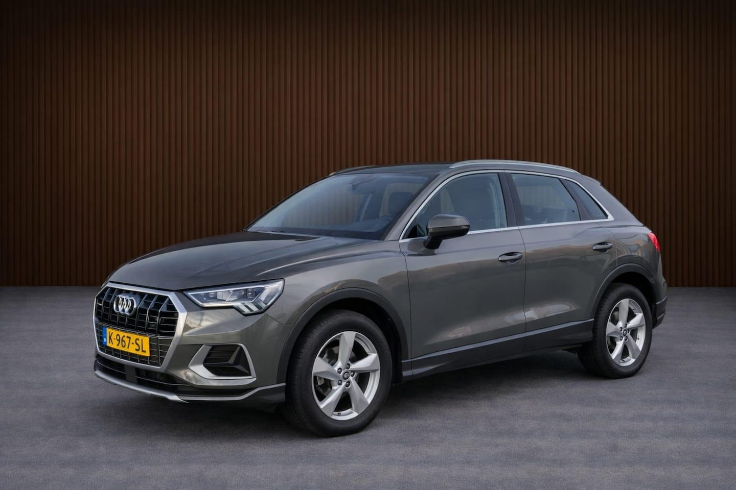 Audi Q3 - 35 TFSI S edition Camera, virtueel, ACC - AutoWereld.nl