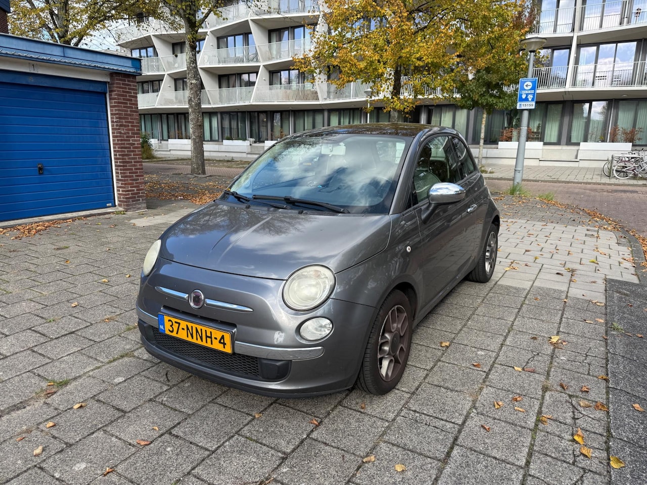 Fiat 500 - 1.2 Lounge Automaat Panorama Airco - AutoWereld.nl