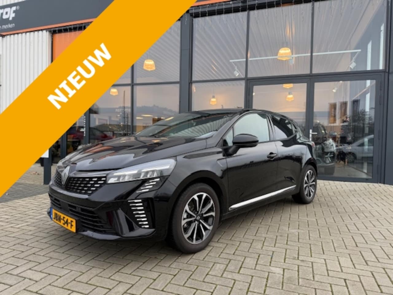 Renault Clio - 1.6 E-Tech Hybrid 145pk Techno / Navigatie / Camera - AutoWereld.nl