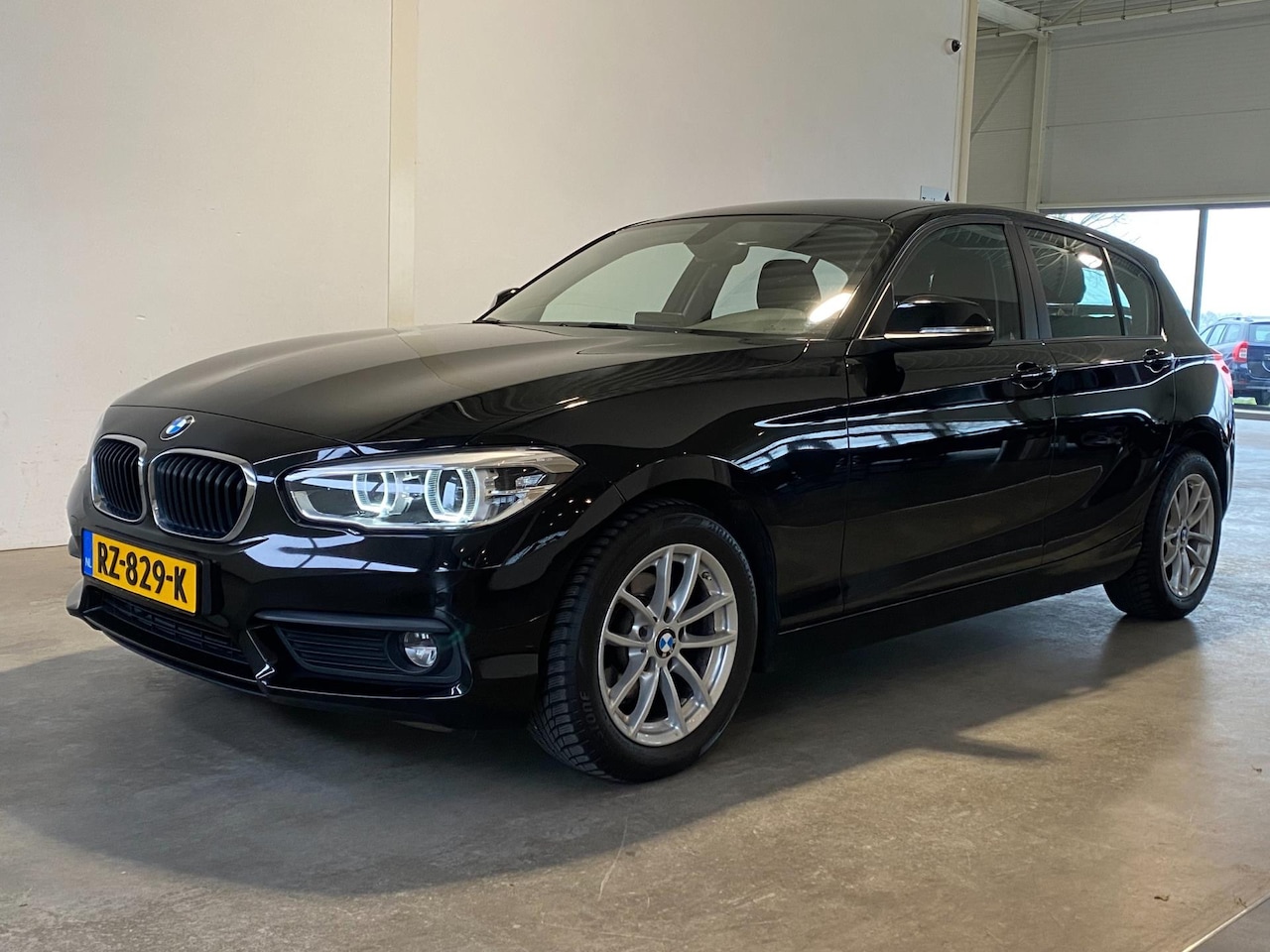 BMW 1-serie - 118i Automaat Executive NL-auto - AutoWereld.nl
