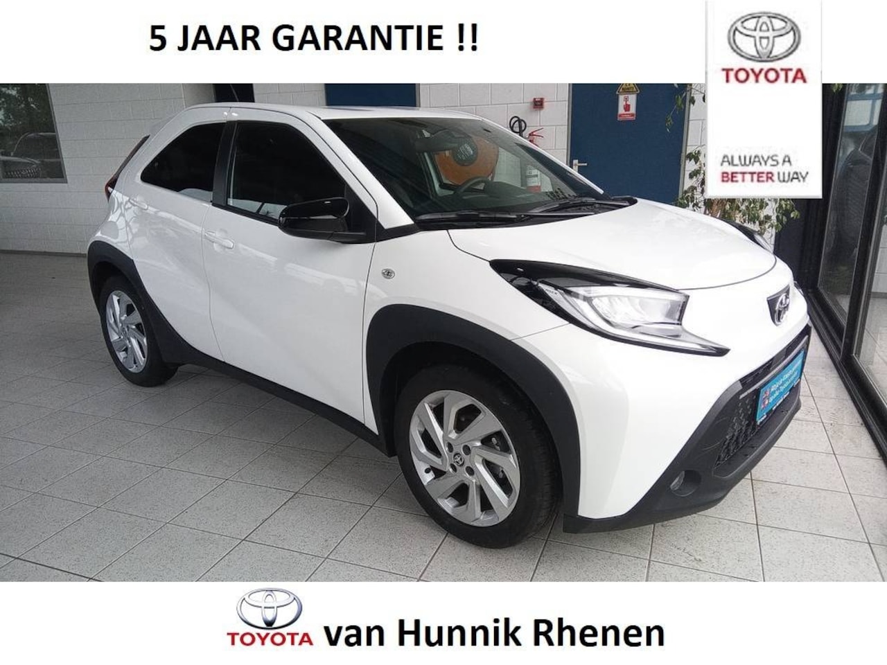Toyota Aygo X - 1.0 VVT-i Automaat First | Stoelverw | LED | Apple-Android | - AutoWereld.nl