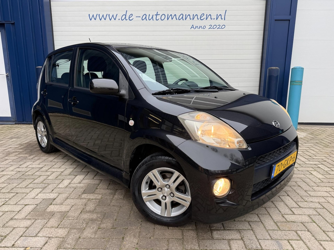 Daihatsu Sirion 2 - 1.3-16V Sport 5-drs / AIRCO / AUDIO / SPOILERSET / NWE APK VOOR AFL - AutoWereld.nl