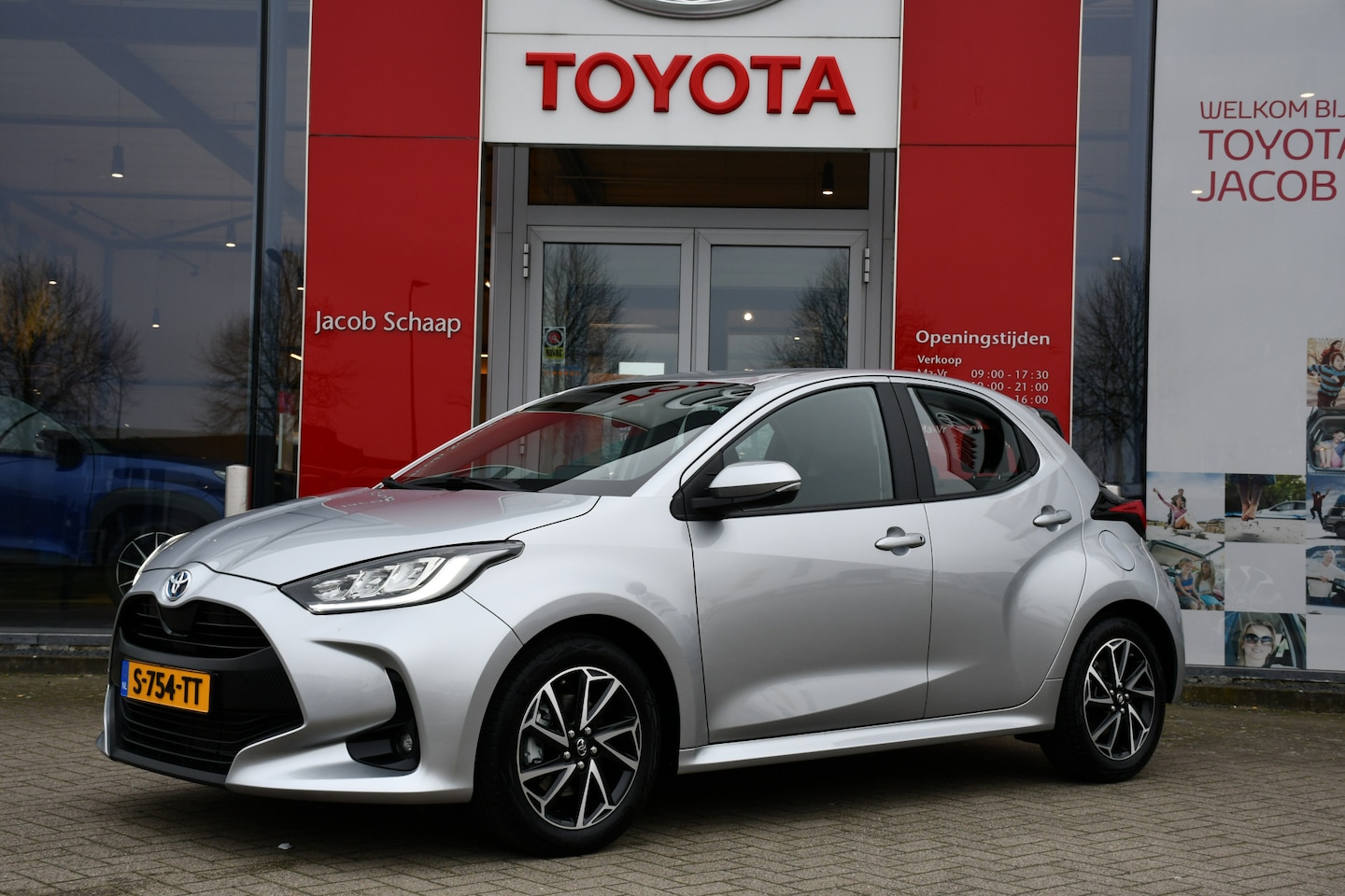 Toyota Yaris - 1.5 Hybrid Dynamic Automaat 116pk | Apple Carplay/Android Auto | LED-koplampen | NL-auto | - AutoWereld.nl