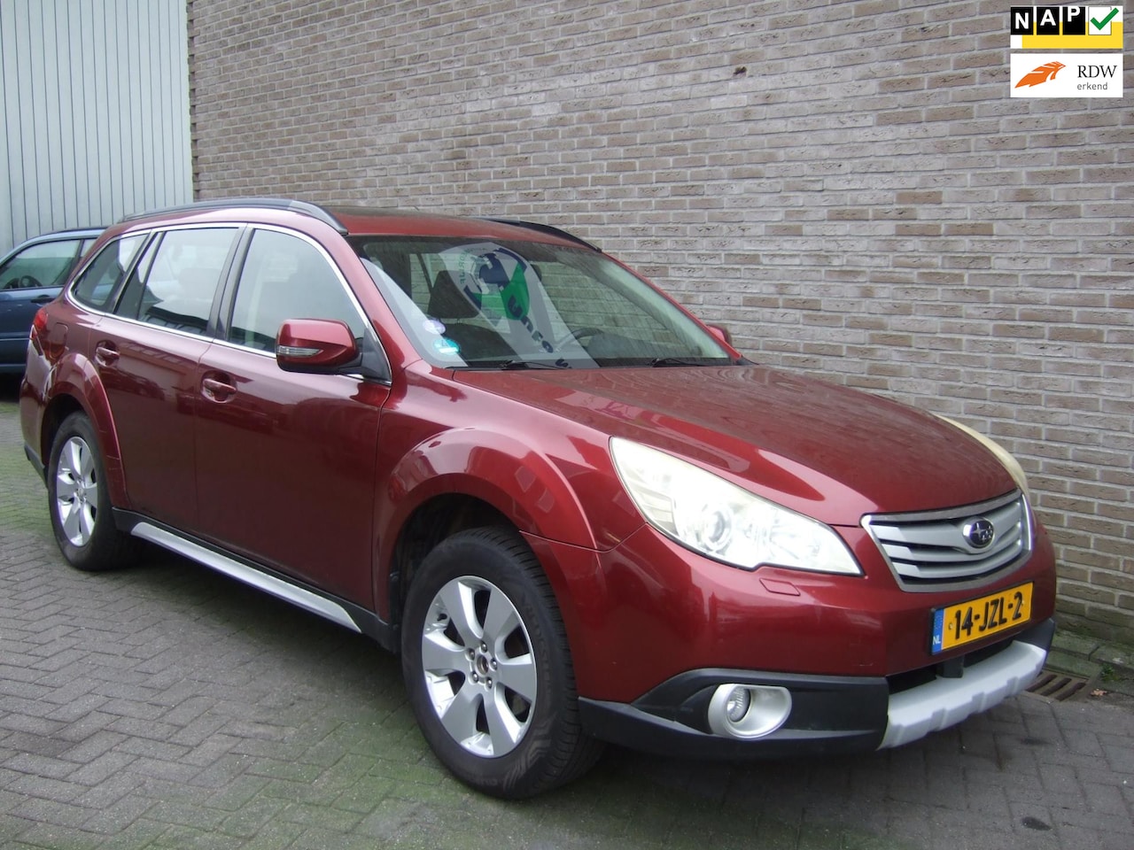 Subaru Outback - 2.5i Exclusive - Stoelverwarming - Schuifdak - - AutoWereld.nl