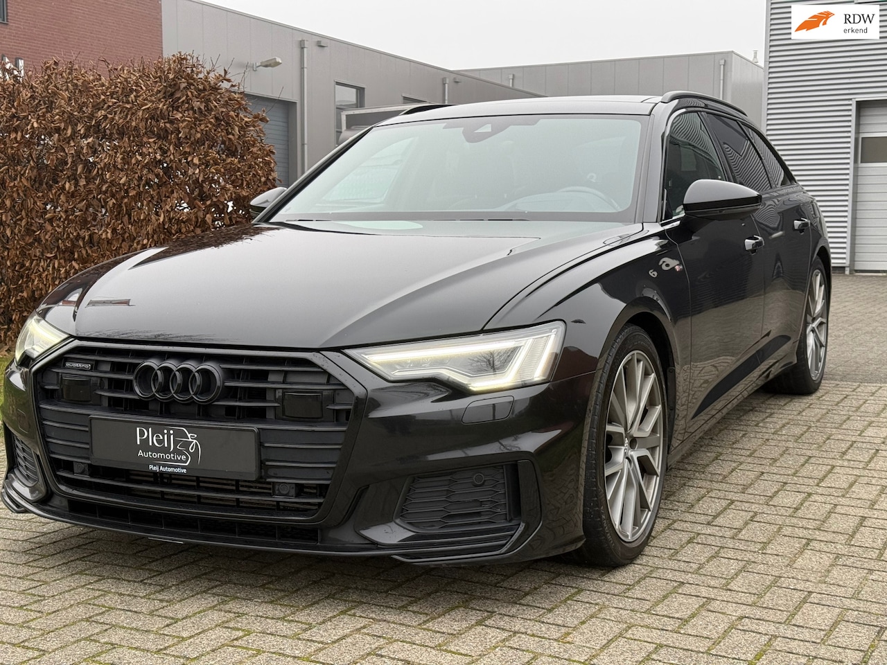 Audi A6 Avant - Audi A6 Avant 55 TFSI e quattro 2x S line + Blackpakket|HUD|Pano - AutoWereld.nl