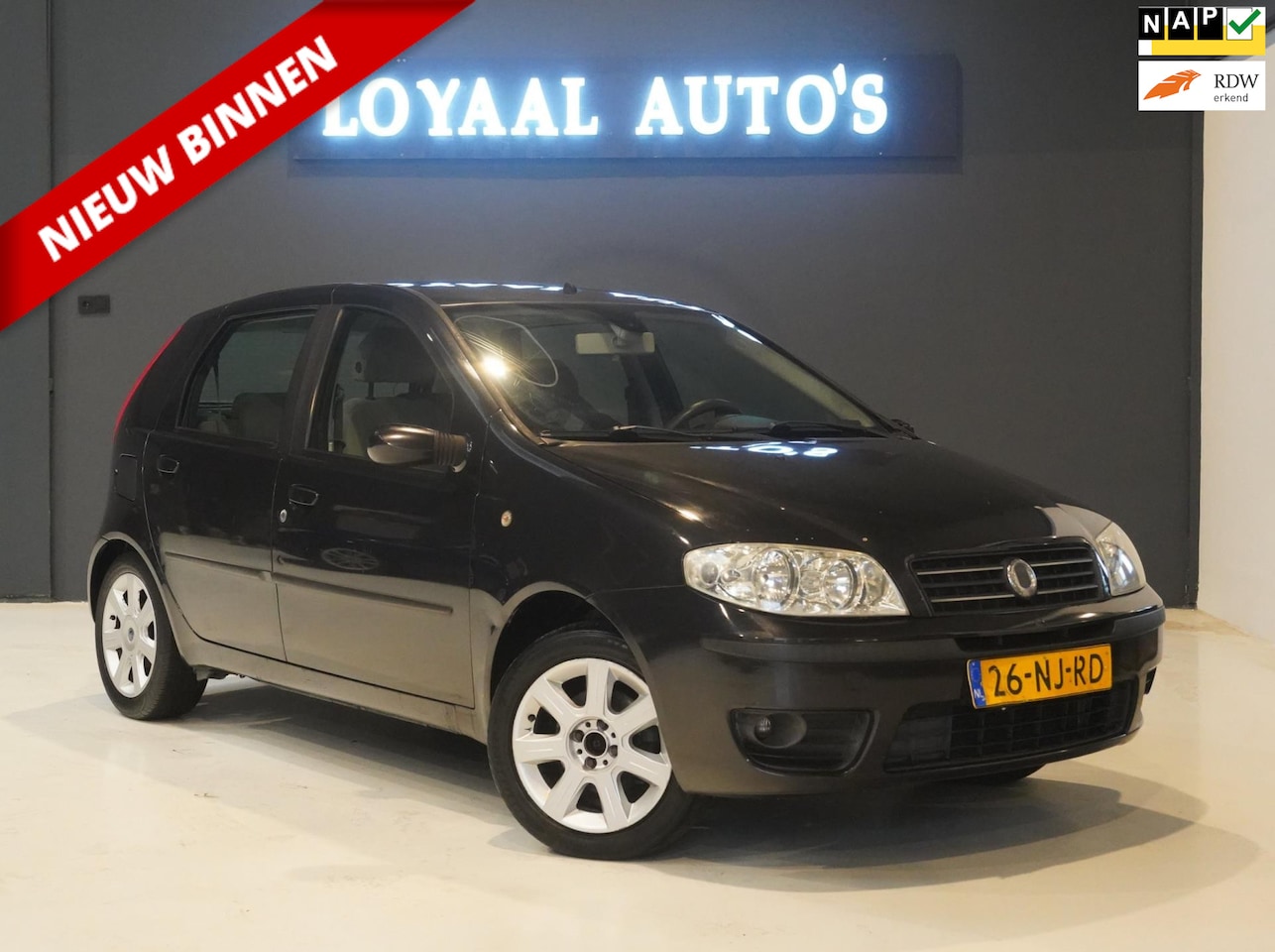 Fiat Punto - 1.4-16V Emotion | APK | ELEK.RAMEN | RADIO - AutoWereld.nl