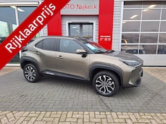 Toyota Yaris Cross - 1.5 Hybrid 115 Dynamic met Comfort Pack Limited