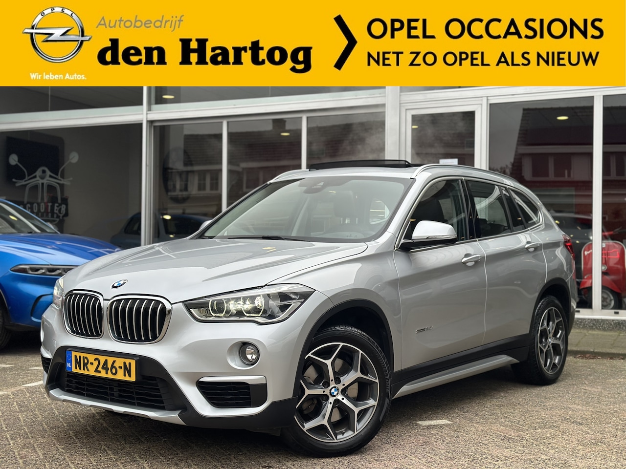 BMW X1 - sDrive20i Centennial High Executive Pano/Trekhaak/LED/Leder. - AutoWereld.nl
