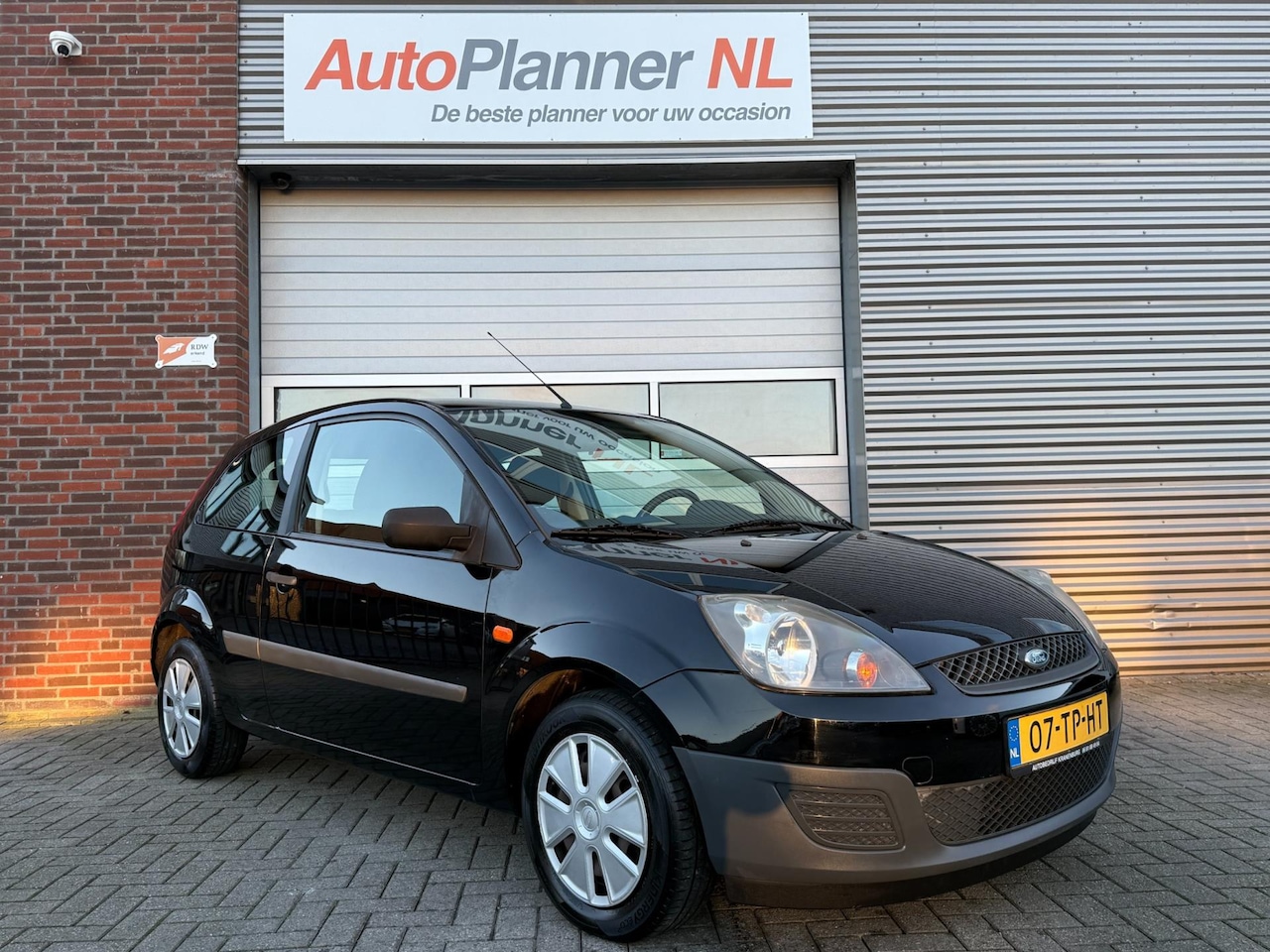 Ford Fiesta - 1.3-8V Champion! Airco! Nieuwe APK! - AutoWereld.nl