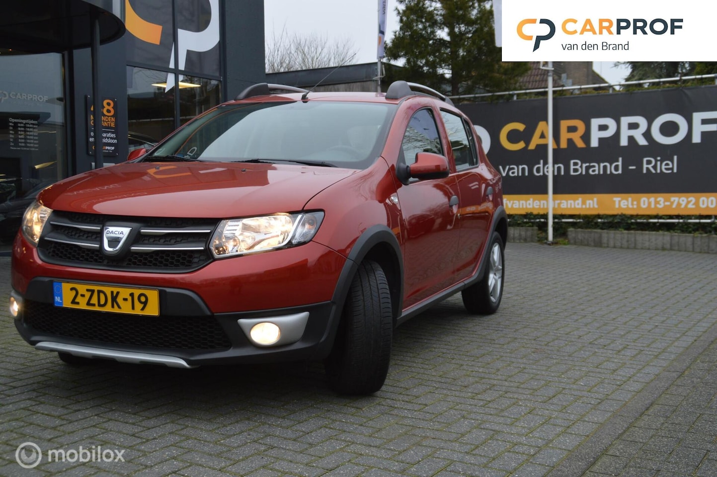 Dacia Sandero Stepway - 0.9 TCe Lauréate - AutoWereld.nl