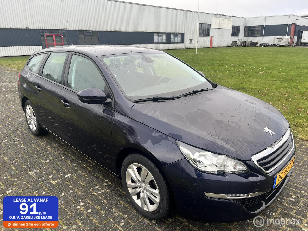 Peugeot 308 SW - 1.6 BlueHDI Blue Lease Executive / Navi / Cruise / APK / NAP / PDC / Trekhaak / - AutoWereld.nl