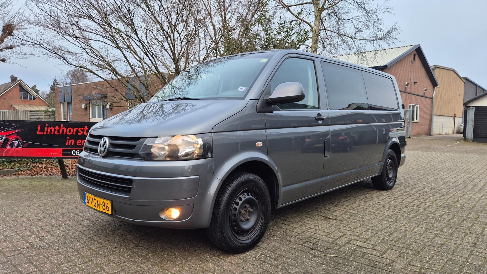 Volkswagen Transporter - 2.0 TDI L2H1 4Motion DC Comfortline 2010 - AutoWereld.nl