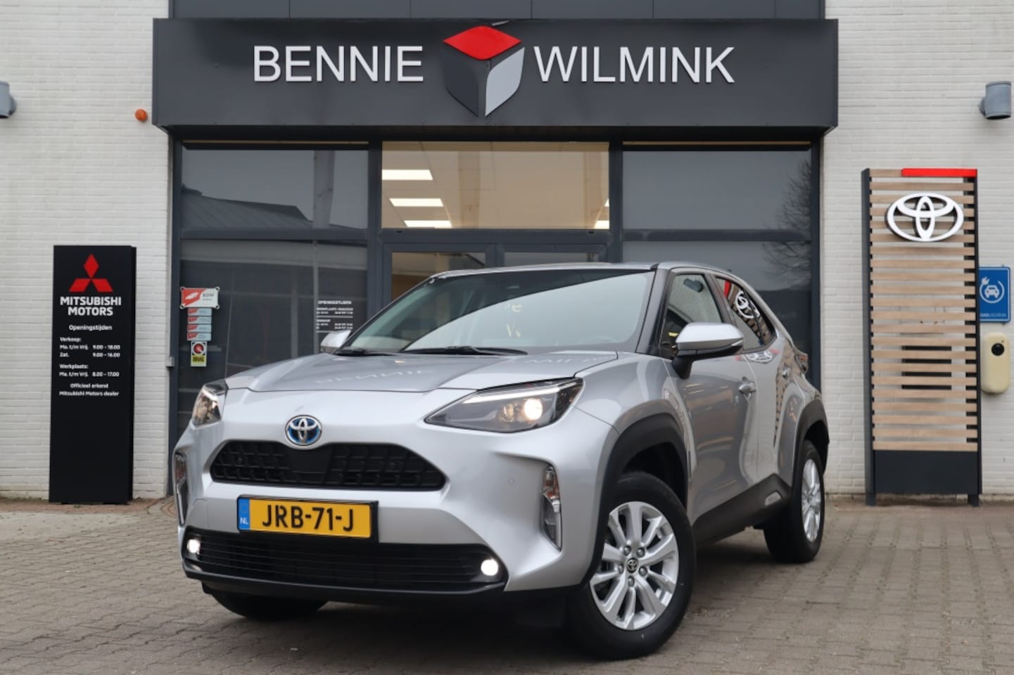 Toyota Yaris Cross - 1.5 Hybrid Active | Parkeersensoren V+A | Carplay - AutoWereld.nl