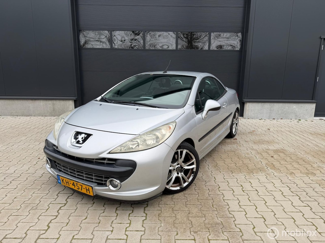 Peugeot 207 CC - 1.6 VTi Carplay Airco APK 10-26 Inruilkoopje - AutoWereld.nl