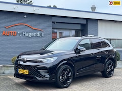 Volkswagen Tiguan - 1.5 eHybrid R-Line pano trekh leder NL-auto 1EIG NAP