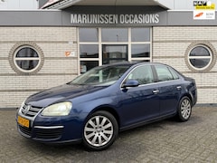 Volkswagen Jetta - 2.0 FSI Comfortline|Pano, Leder, Trekh|
