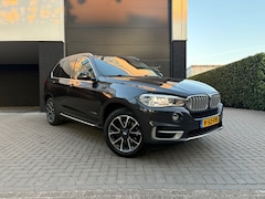 BMW X5 - XDrive30d - grijs kenteken - Euro 6 - Trekhaak - Leder