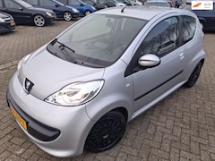 Peugeot 107 - 1.0-12V XR 2006. Airco/Carplay/CV etc.. APK 12-2026