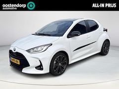 Toyota Yaris - 1.5 Hybrid Executive *PANORMADAK/ HEAD-UP DISPLAY/ DODEHOEK DETECTIE/ GARANTIE